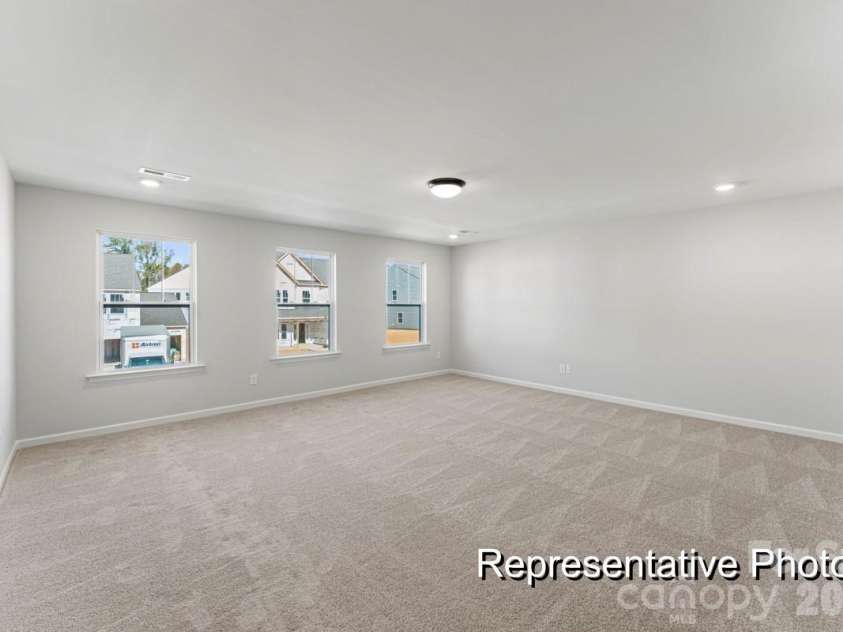 1846 Hunter Oaks Lane, Lincolnton, NC 28092.  MLS# CAR4338028, YatesRealty ID 2543. 