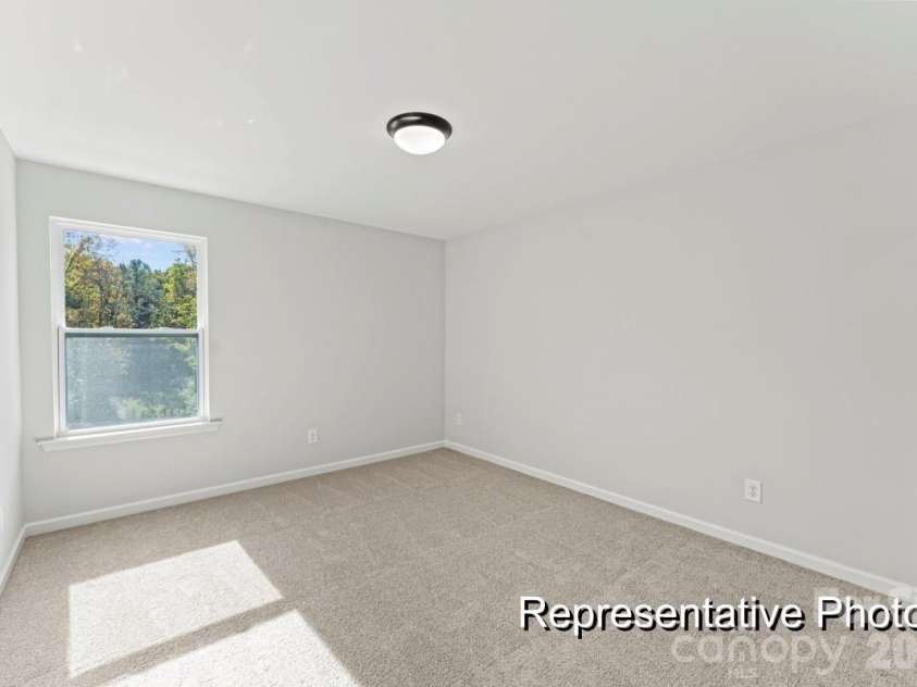 1846 Hunter Oaks Lane, Lincolnton, NC 28092.  MLS# CAR4338028, YatesRealty ID 2543. 