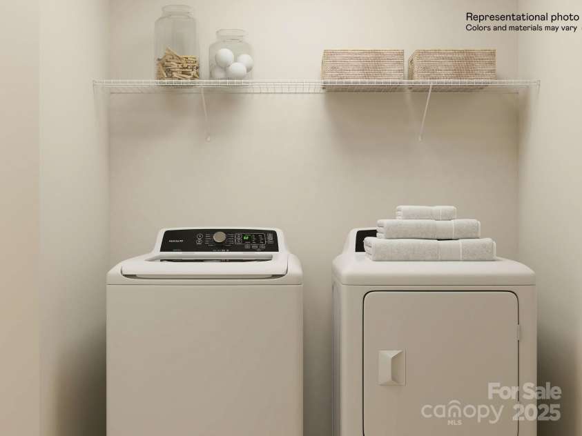 10044 Greystar Lane, Charlotte, NC 28213.  MLS# CAR4279862, YatesRealty ID 25430. Laundry