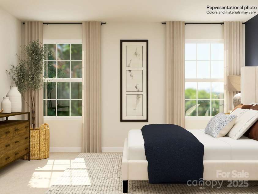 10048 Greystar Lane, Charlotte, NC 28213.  MLS# CAR4279871, YatesRealty ID 25431. Owners Suite