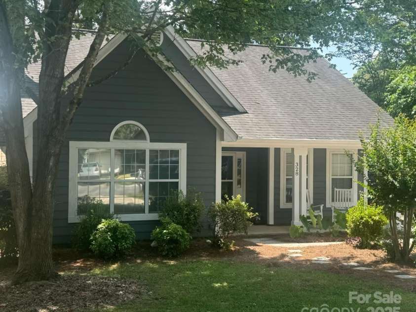 328 Glenridge Court, Indian Trail, NC 28079.  MLS# CAR4274374, YatesRealty ID 25433. 