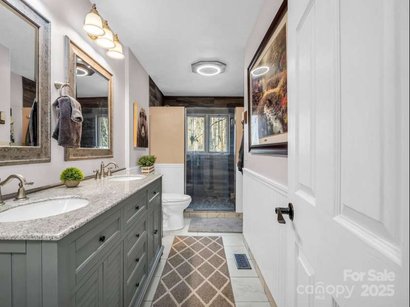 142 Palmer Place, Lake Lure, NC 28746.  MLS# CAR4218930, YatesRealty ID 25439. 