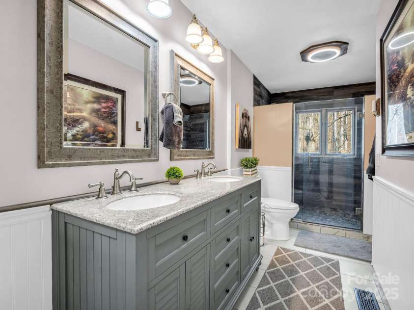 142 Palmer Place, Lake Lure, NC 28746.  MLS# CAR4218930, YatesRealty ID 25439. 