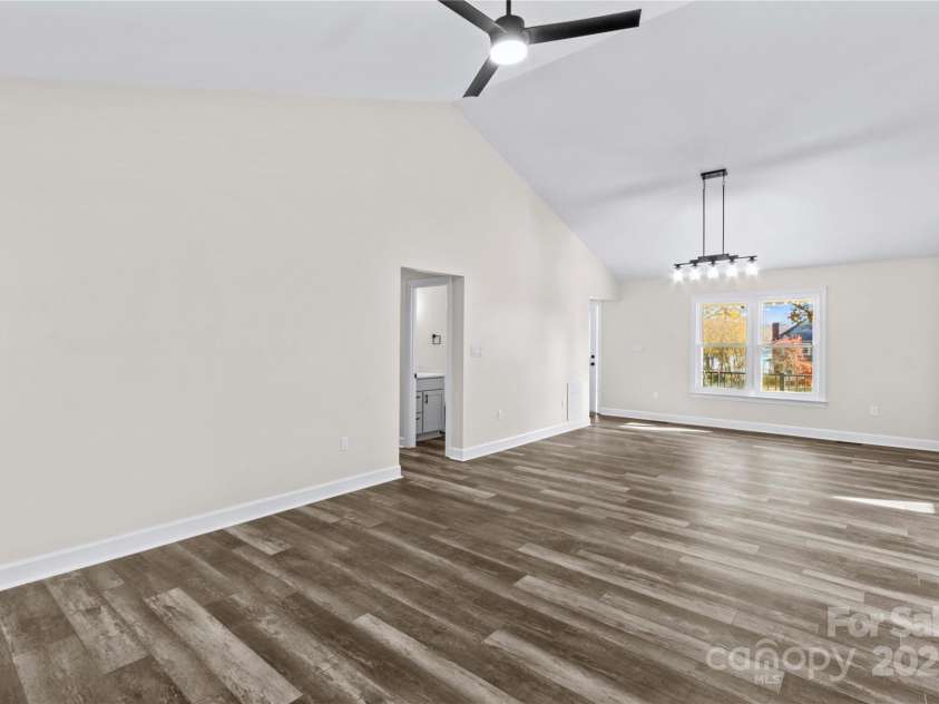 497 Canvasback Road, Mooresville, NC 28117.  MLS# CAR4322713, YatesRealty ID 25439. 