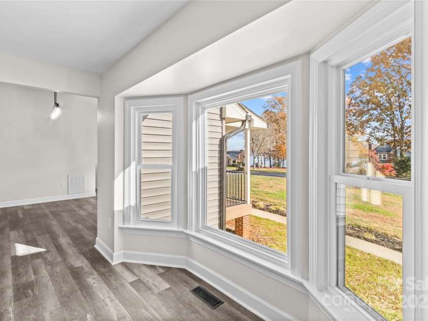 497 Canvasback Road, Mooresville, NC 28117.  MLS# CAR4322713, YatesRealty ID 25439. 