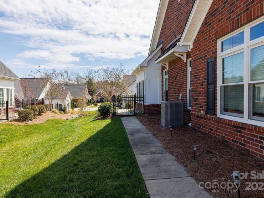 126 Adelaide Way, Rock Hill, SC 29732.  MLS# CAR4235639, YatesRealty ID 2544. 