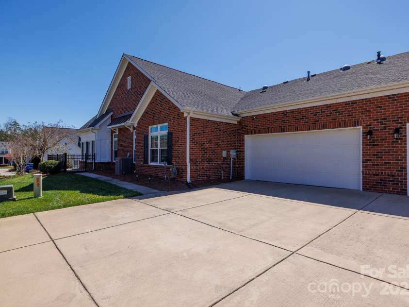 126 Adelaide Way, Rock Hill, SC 29732.  MLS# CAR4235639, YatesRealty ID 2544. 