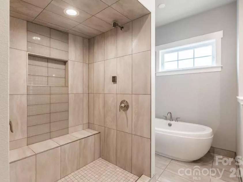 5743 Lake Pointe Drive, Granite Falls, NC 28630.  MLS# CAR4337914, YatesRealty ID 2544. 