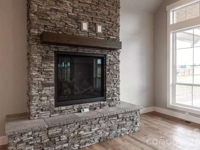 5743 Lake Pointe Drive, Granite Falls, NC 28630.  MLS# CAR4337914, YatesRealty ID 2544. 