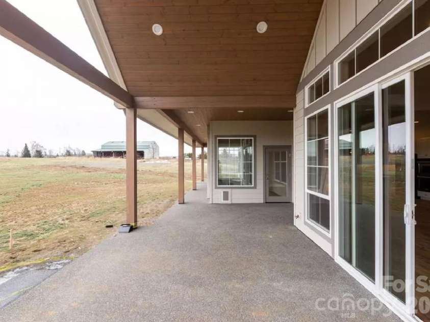 5743 Lake Pointe Drive, Granite Falls, NC 28630.  MLS# CAR4337914, YatesRealty ID 2544. 