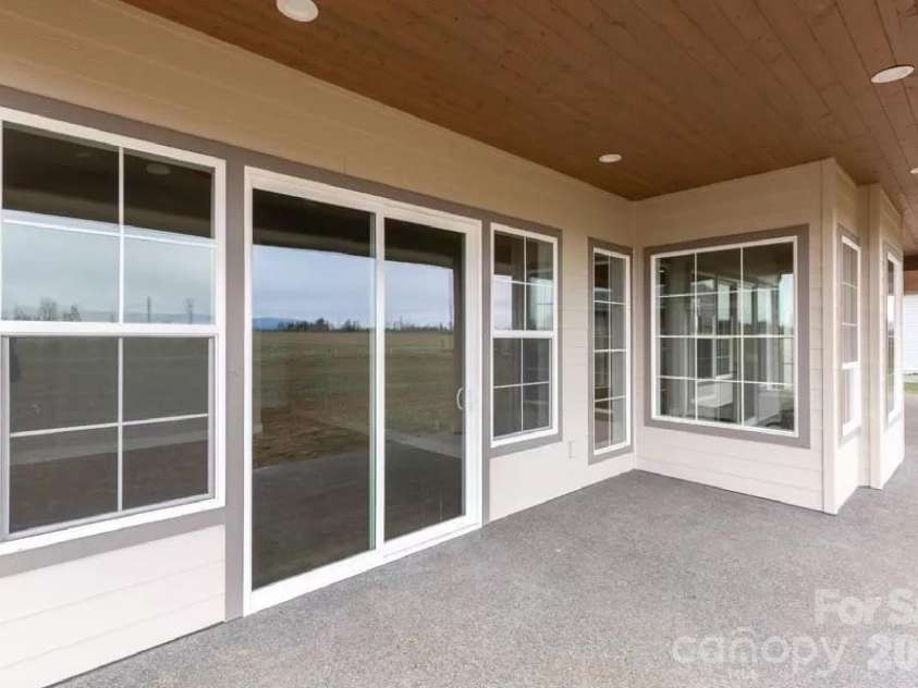 5743 Lake Pointe Drive, Granite Falls, NC 28630.  MLS# CAR4337914, YatesRealty ID 2544. 