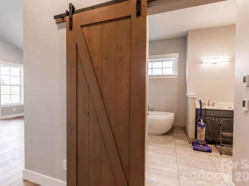 5743 Lake Pointe Drive, Granite Falls, NC 28630.  MLS# CAR4337914, YatesRealty ID 2544. 