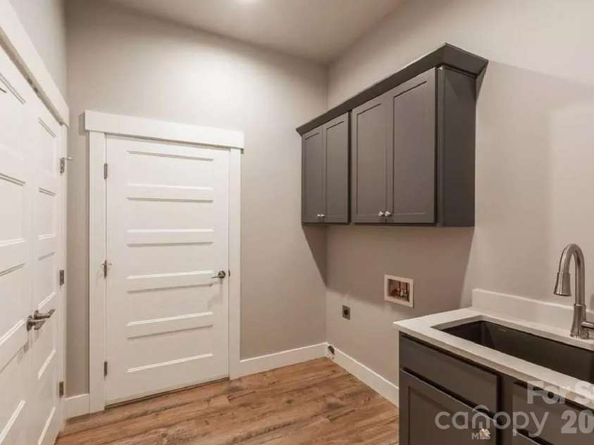 5743 Lake Pointe Drive, Granite Falls, NC 28630.  MLS# CAR4337914, YatesRealty ID 2544. 