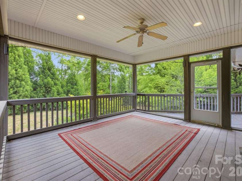 100 Crosscreek Drive, Morganton, NC 28655.  MLS# CAR4341233, YatesRealty ID 25440. 