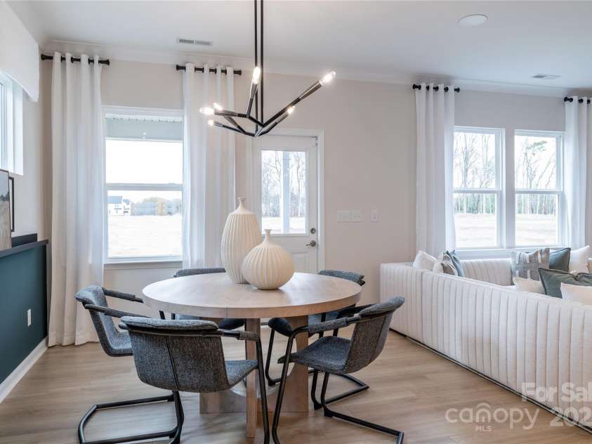 6020 Chumbley Point Road, Charlotte, NC 28215.  MLS# CAR4239937, YatesRealty ID 25441. REPRESENTATIVE PHOTO