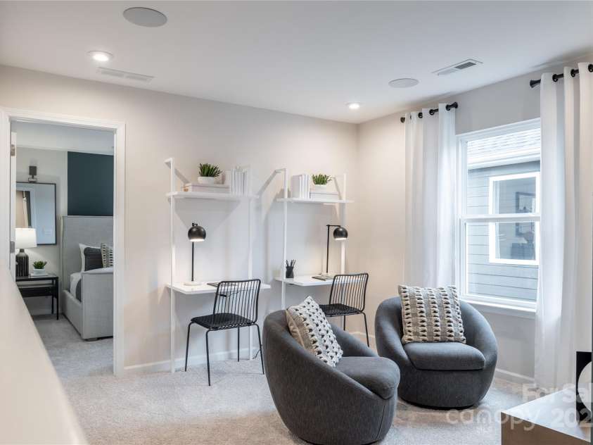 6020 Chumbley Point Road, Charlotte, NC 28215.  MLS# CAR4239937, YatesRealty ID 25441. REPRESENTATIVE PHOTO