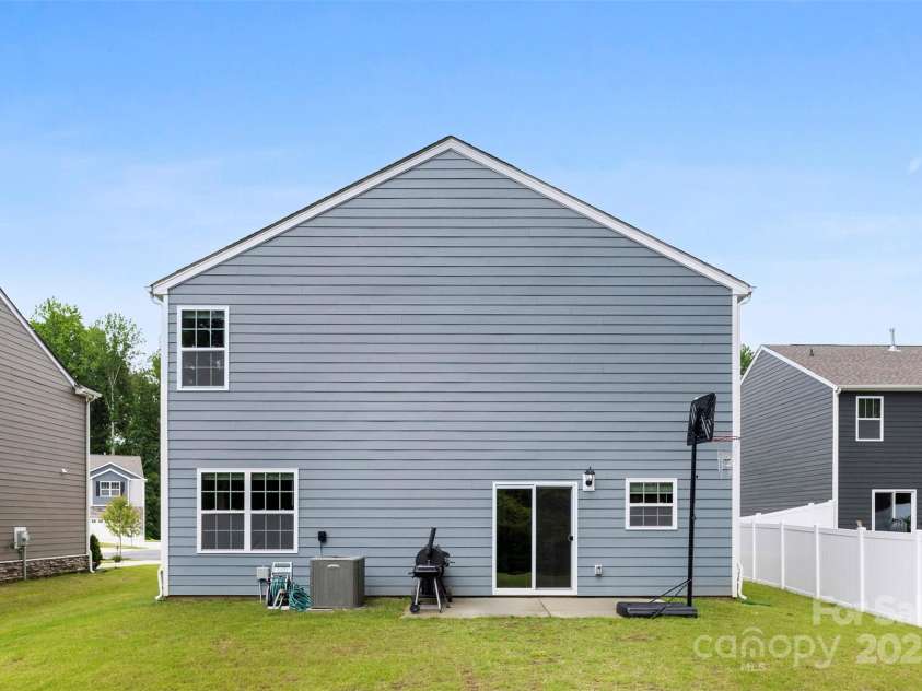 3734 Stanley Creek Drive, Mount Holly, NC 28120.  MLS# CAR4272043, YatesRealty ID 25442. 