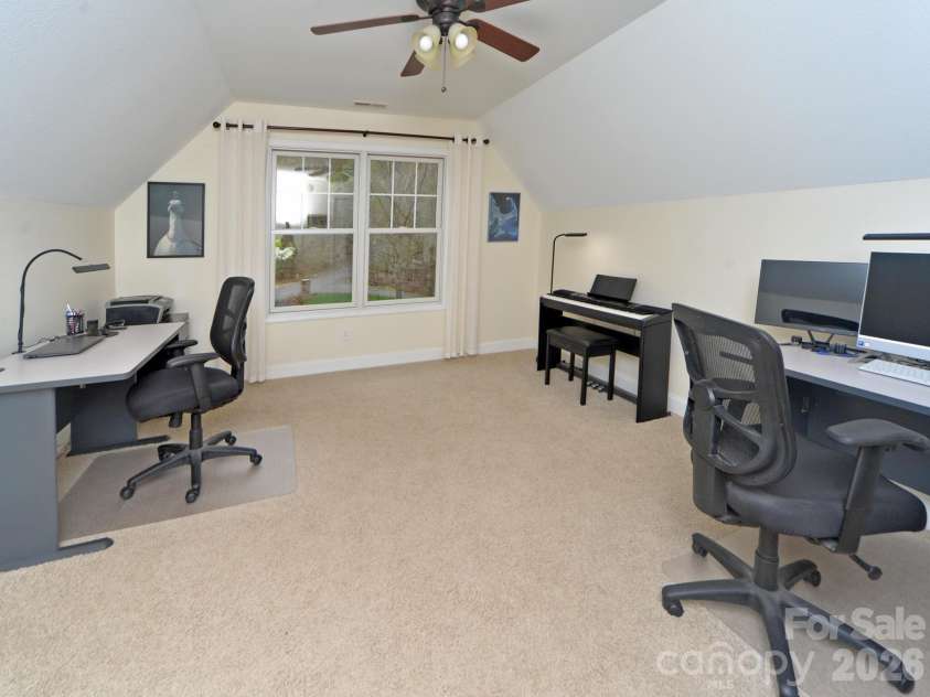 95 Creeks Edge Drive, Hendersonville, NC 28739.  MLS# CAR4369844, YatesRealty ID 25443. 
