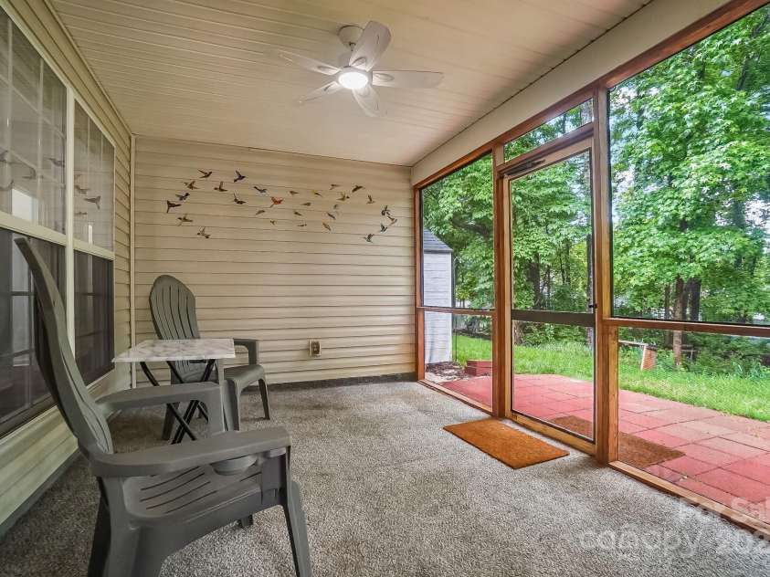 1863 New Castle Drive, Fort Mill, SC 29707.  MLS# CAR4249811, YatesRealty ID 25444. 