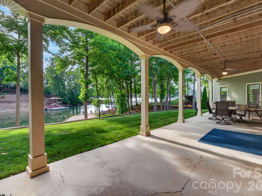 2243 Whiterock Court, Sherrills Ford, NC 28673.  MLS# CAR4381207, YatesRealty ID 25444. 
