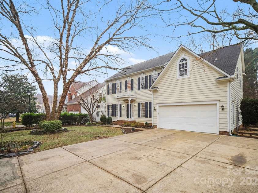 117 Biscayne Court, Mooresville, NC 28117.  MLS# CAR4332326, YatesRealty ID 25445. 