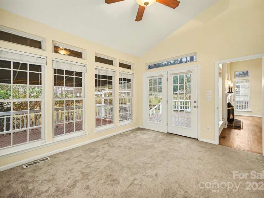 117 Biscayne Court, Mooresville, NC 28117.  MLS# CAR4332326, YatesRealty ID 25445. 