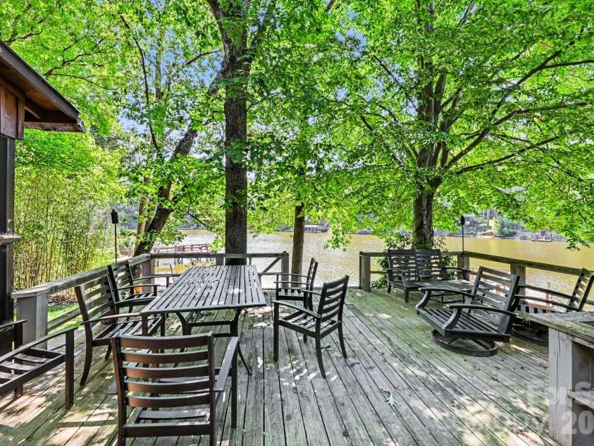 1589 Warf Road, Lexington, NC 27292.  MLS# CAR4384285, YatesRealty ID 25445. 