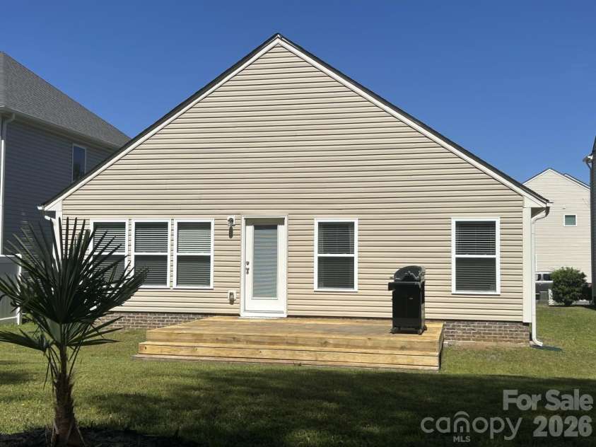 272 Abigail Court, Rock Hill, SC 29730.  MLS# CAR4367439, YatesRealty ID 25447. Backyard deck