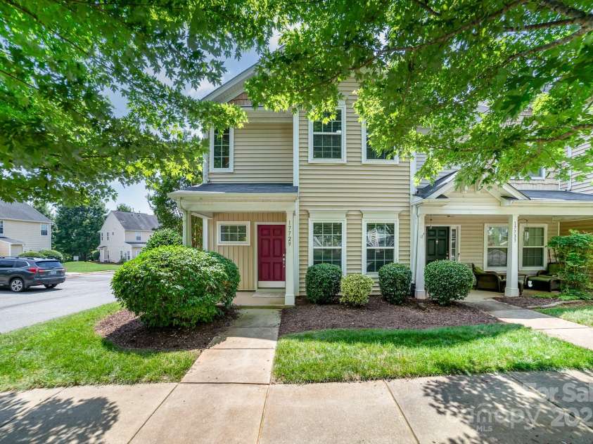 17729 Trolley Crossing Way, Cornelius, NC 28031.  MLS# CAR4274765, YatesRealty ID 25448. Front