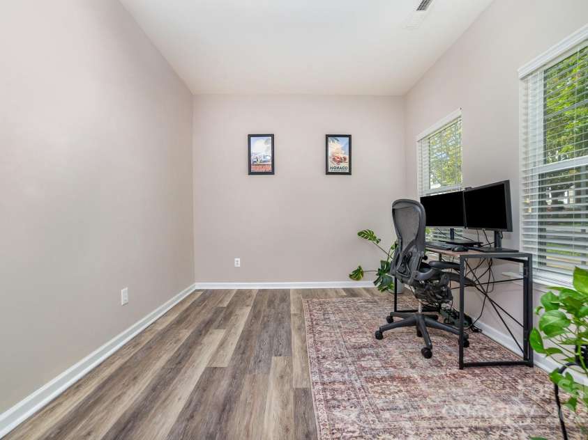 17729 Trolley Crossing Way, Cornelius, NC 28031.  MLS# CAR4274765, YatesRealty ID 25448. Office/Flex