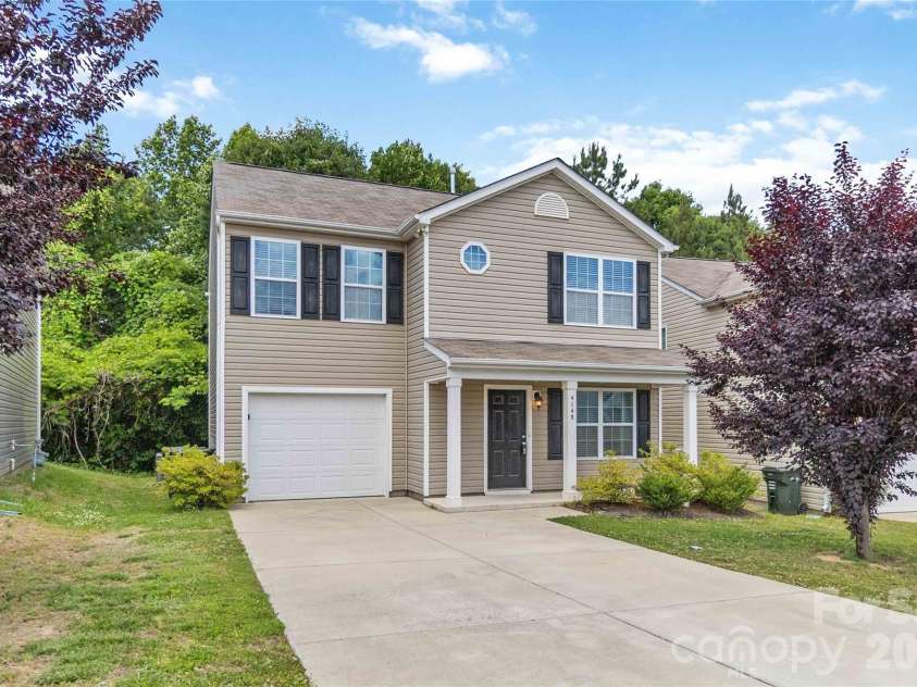 4148 Long Arrow Drive, Concord, NC 28025.  MLS# CAR4384354, YatesRealty ID 25448. 