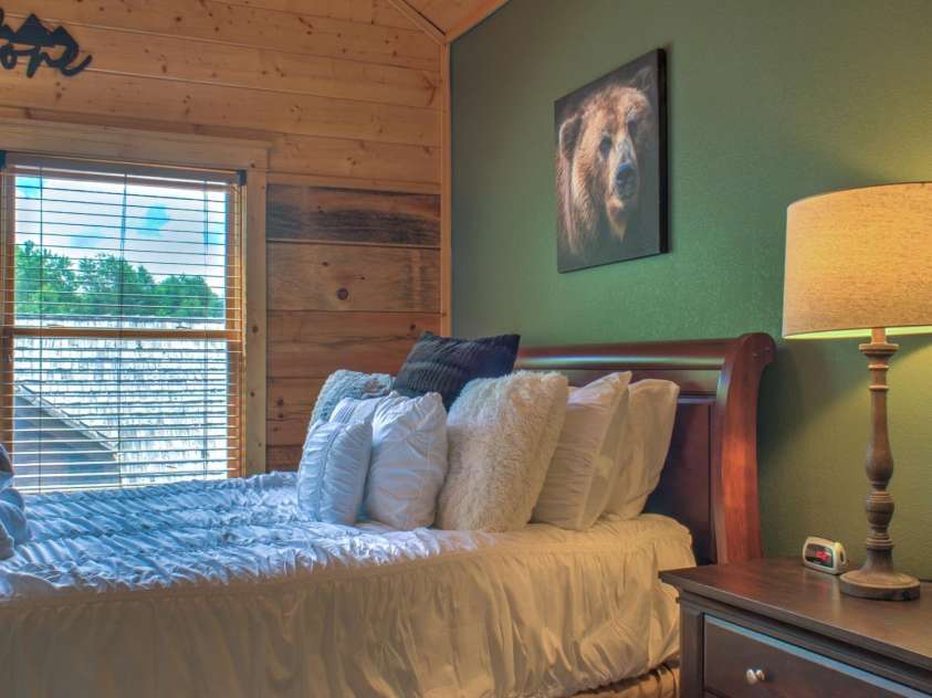 181 Scenic Wolf Drive, Mars Hill, NC 28754.  MLS# CAR4380057, YatesRealty ID 25449. Bedroom #2