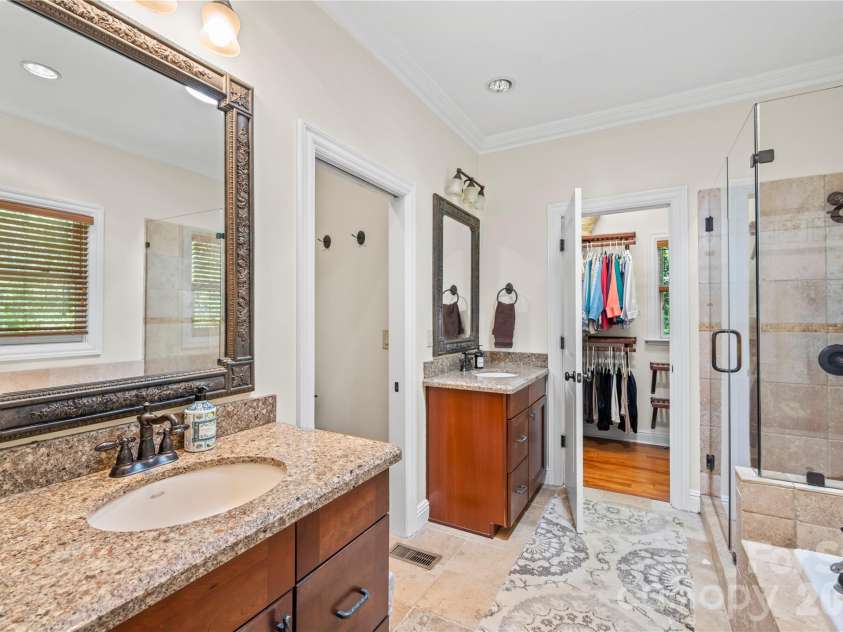 128 Churchill Downs Drive, Fairview, NC 28730.  MLS# CAR4373118, YatesRealty ID 25451. 