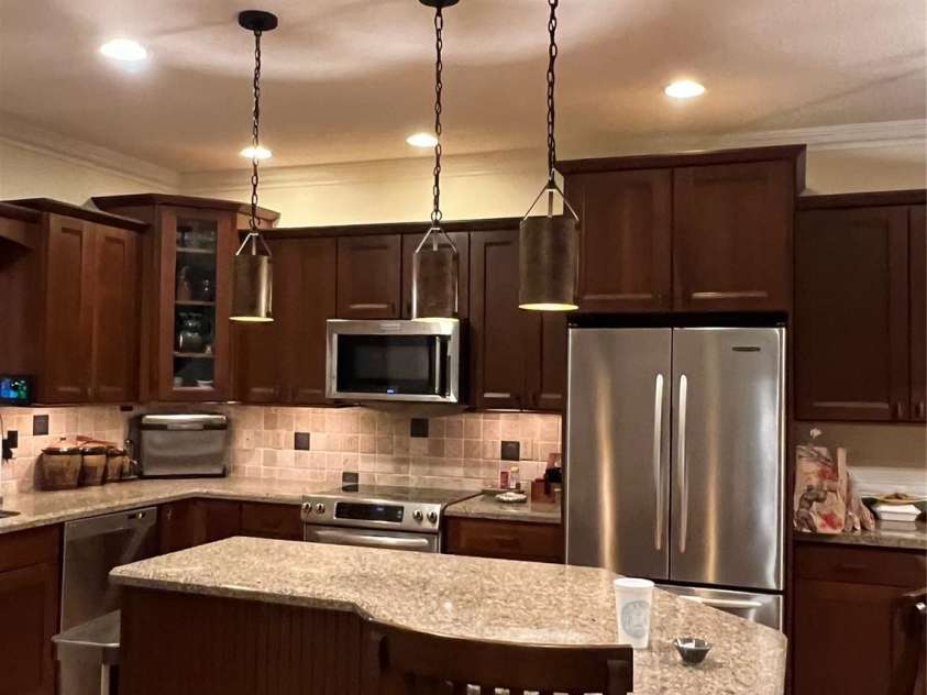 128 Churchill Downs Drive, Fairview, NC 28730.  MLS# CAR4373118, YatesRealty ID 25451. 