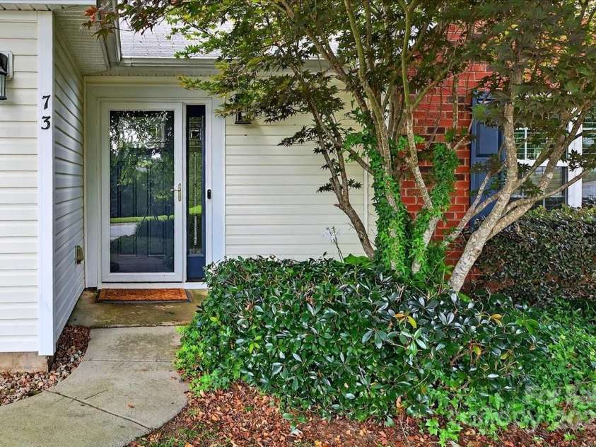 73 Ashton Bluff Circle, Mount Holly, NC 28120.  MLS# CAR4280326, YatesRealty ID 25451. 