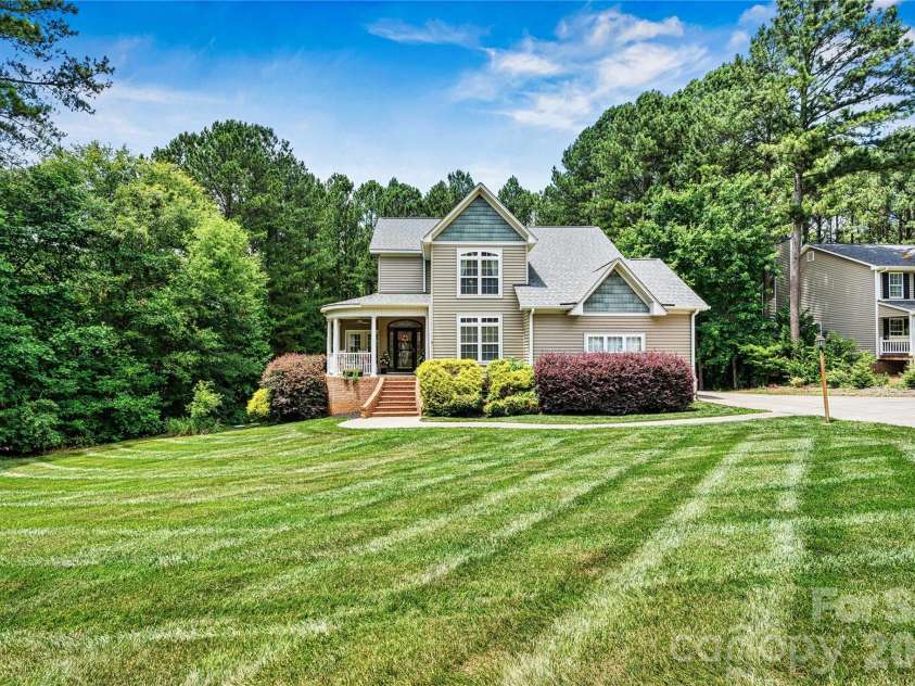 1606 High Ridge Drive, Stanley, NC 28164.  MLS# CAR4341485, YatesRealty ID 25452. 