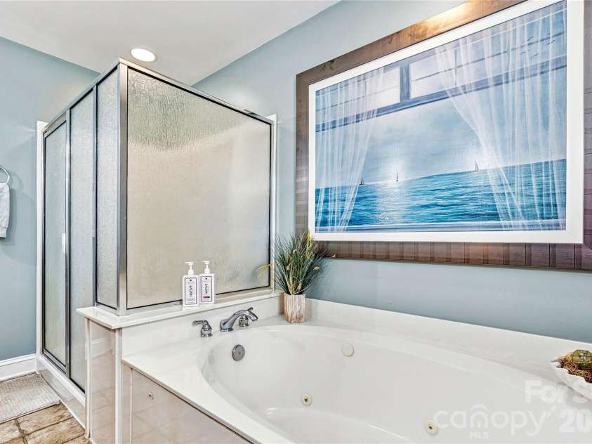 1606 High Ridge Drive, Stanley, NC 28164.  MLS# CAR4341485, YatesRealty ID 25452. 