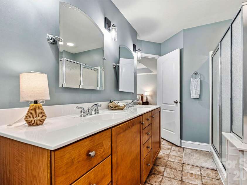 1606 High Ridge Drive, Stanley, NC 28164.  MLS# CAR4341485, YatesRealty ID 25452. 