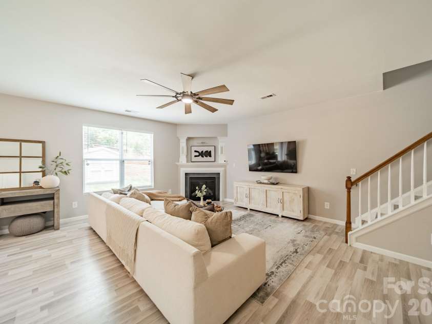 12922 Rothe House Road, Charlotte, NC 28273.  MLS# CAR4384409, YatesRealty ID 25453. 