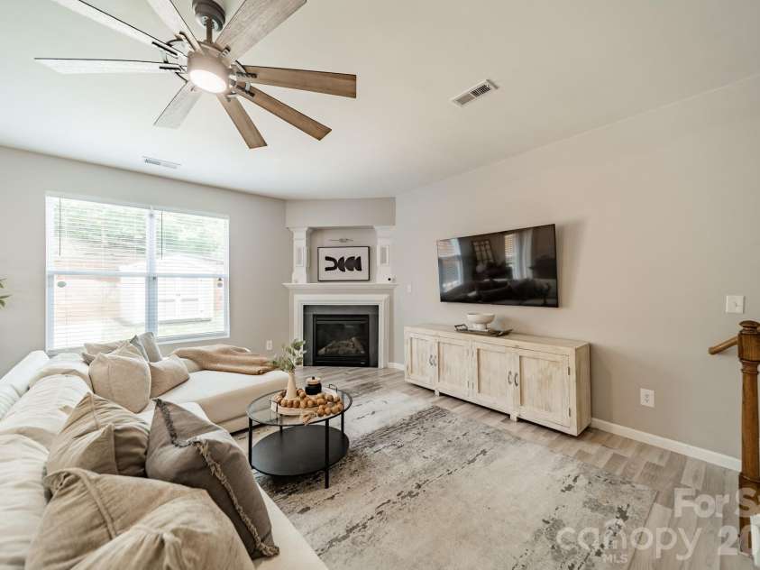 12922 Rothe House Road, Charlotte, NC 28273.  MLS# CAR4384409, YatesRealty ID 25453. 
