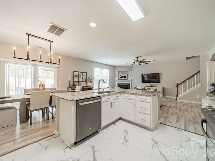 12922 Rothe House Road, Charlotte, NC 28273.  MLS# CAR4384409, YatesRealty ID 25453. 