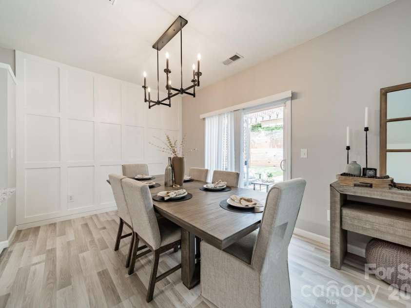 12922 Rothe House Road, Charlotte, NC 28273.  MLS# CAR4384409, YatesRealty ID 25453. 