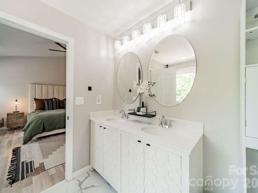 12922 Rothe House Road, Charlotte, NC 28273.  MLS# CAR4384409, YatesRealty ID 25453. 