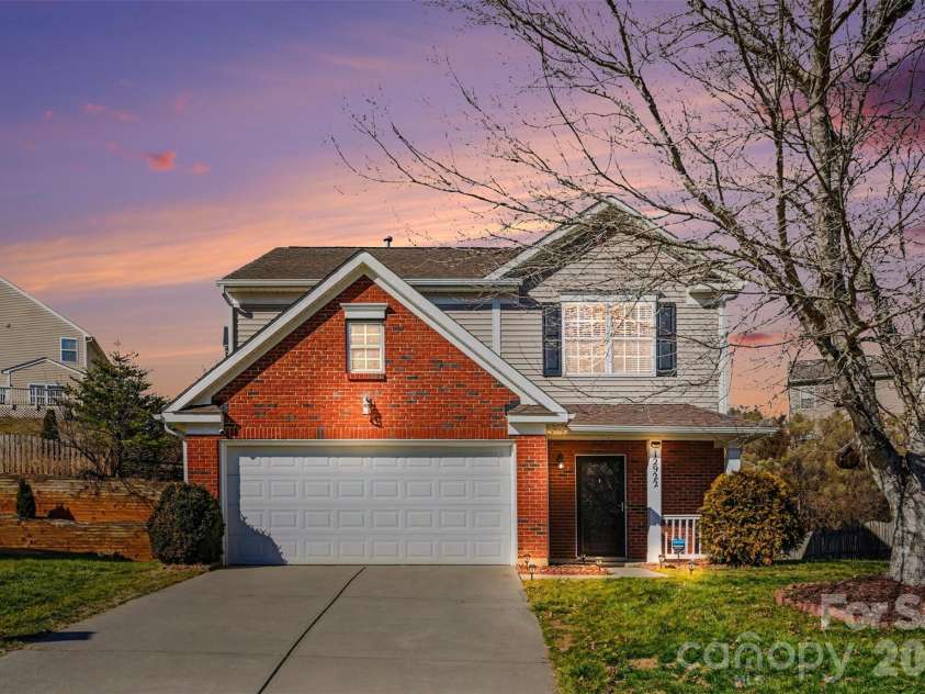 12922 Rothe House Road, Charlotte, NC 28273.  MLS# CAR4384409, YatesRealty ID 25453. 