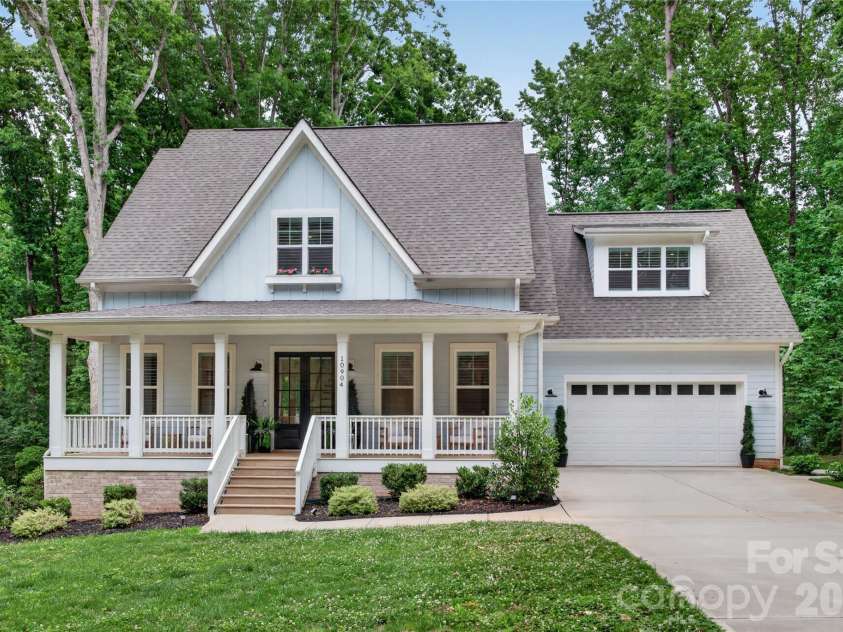 10904 Leyton Place, Charlotte, NC 28227.  MLS# CAR4380948, YatesRealty ID 25459. 