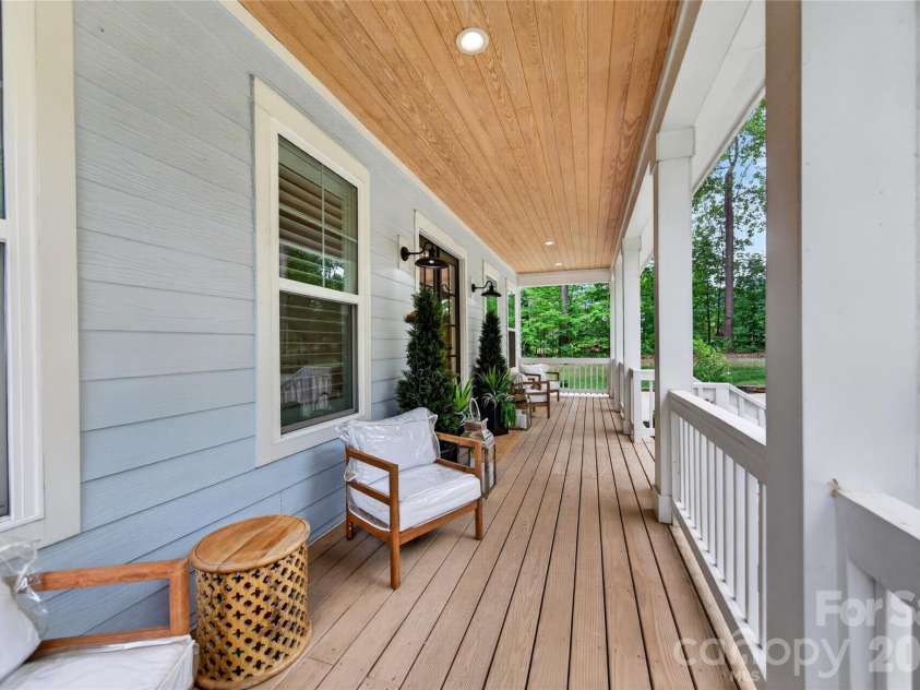 10904 Leyton Place, Charlotte, NC 28227.  MLS# CAR4380948, YatesRealty ID 25459. 