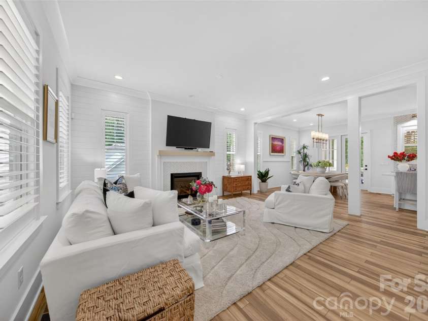 10904 Leyton Place, Charlotte, NC 28227.  MLS# CAR4380948, YatesRealty ID 25459. 