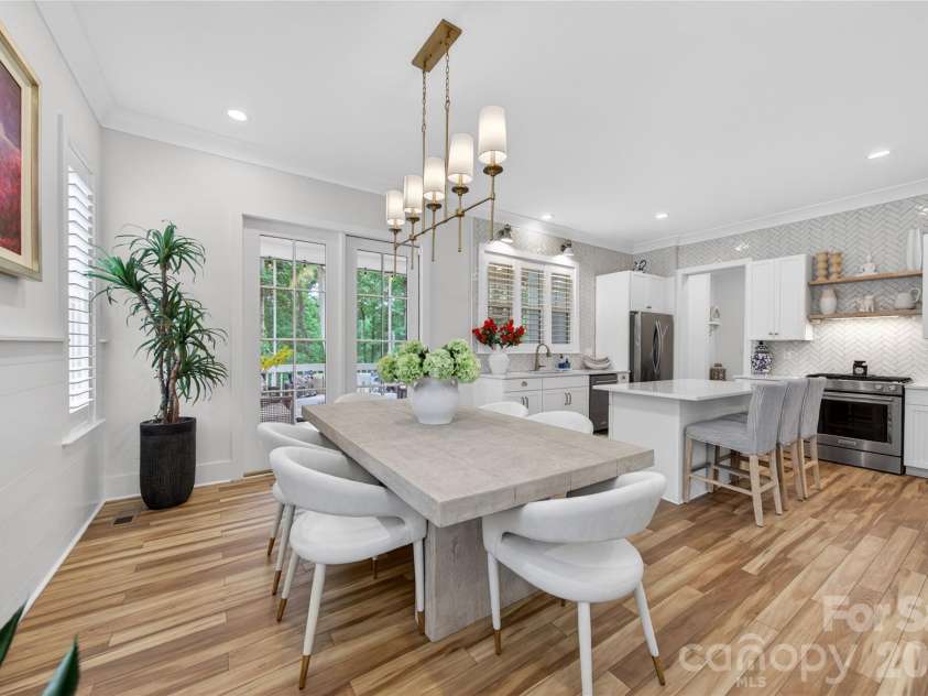 10904 Leyton Place, Charlotte, NC 28227.  MLS# CAR4380948, YatesRealty ID 25459. 