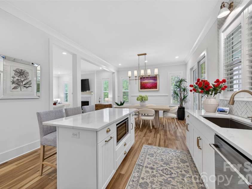 10904 Leyton Place, Charlotte, NC 28227.  MLS# CAR4380948, YatesRealty ID 25459. 