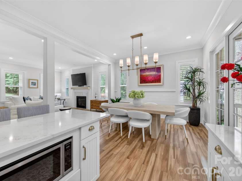 10904 Leyton Place, Charlotte, NC 28227.  MLS# CAR4380948, YatesRealty ID 25459. 